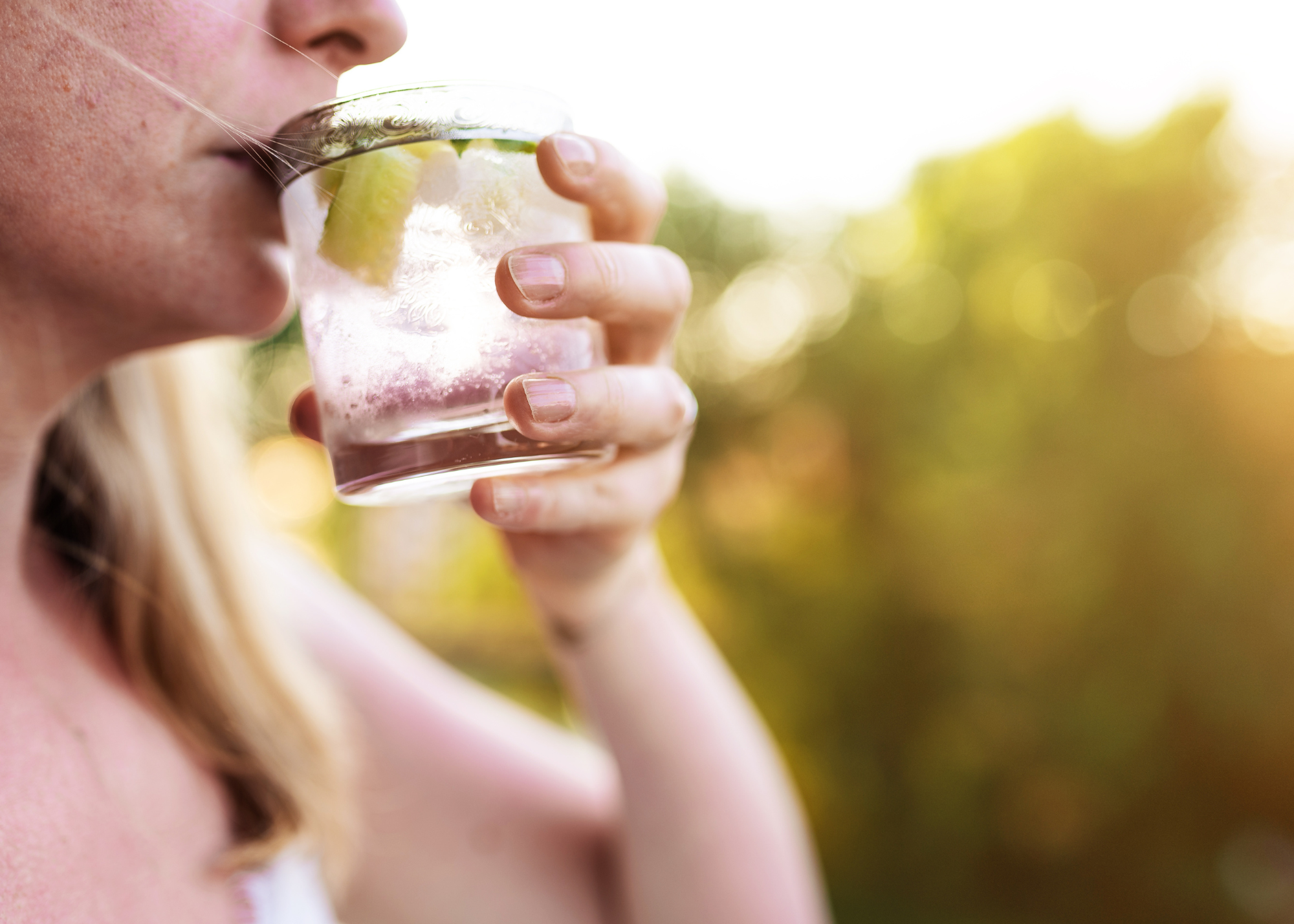 Three Ways to Stay Hydrated While Drinking